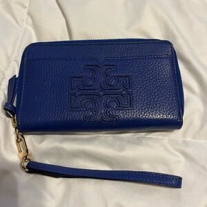 Tory Burch Wristlet